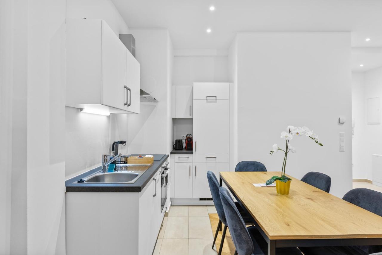 Chic Residences #king #brand New# * Vienne